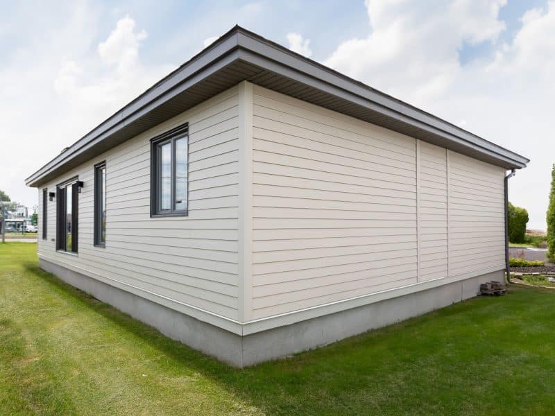 The Citana model is a classic bungalow. We see the outside
