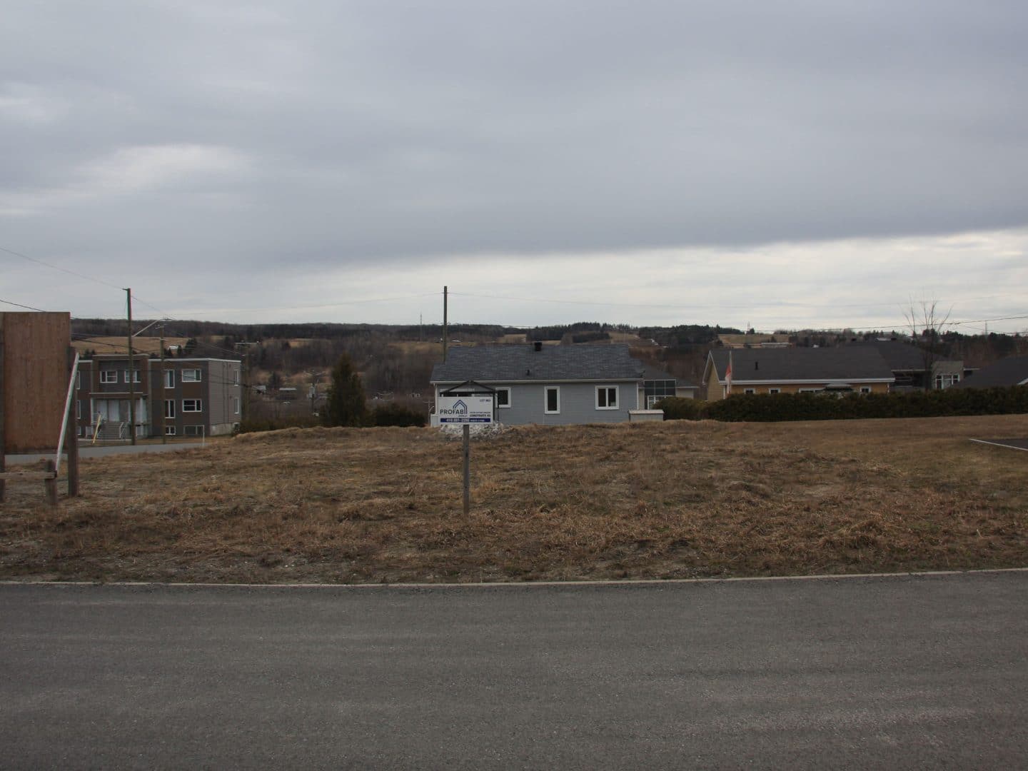 Photo du paysage à Vallée jonction. Un terrain numéro 63 vacant à vendre.