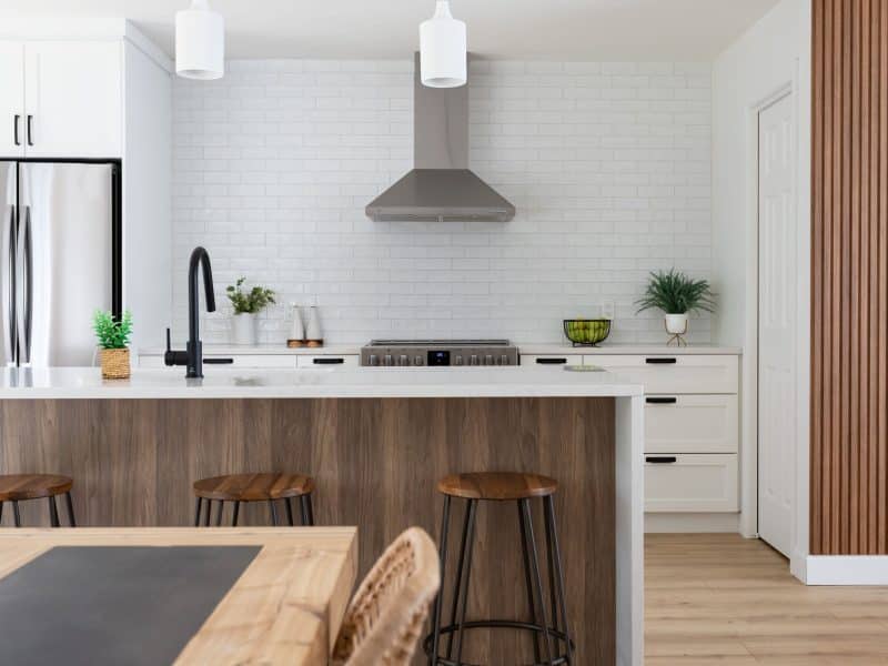 A realization of a house called Lata. The second floor is contemporary in style, as seen from the kitchen.