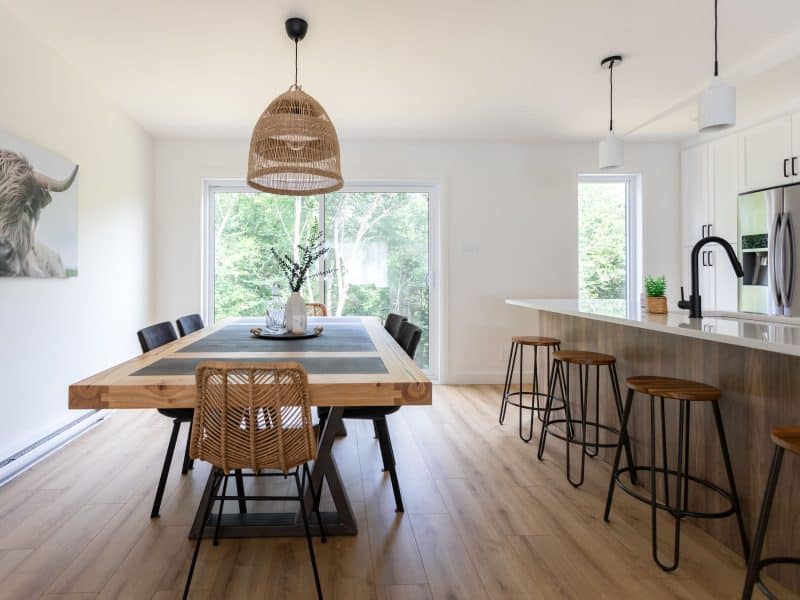 A realization of a house called Lata. The second floor is contemporary in style, as seen from the kitchen.