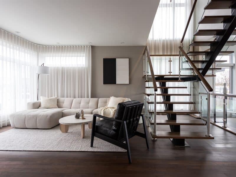 Magnifika two-storey prefabricated house in contemporary style. View of the living room.